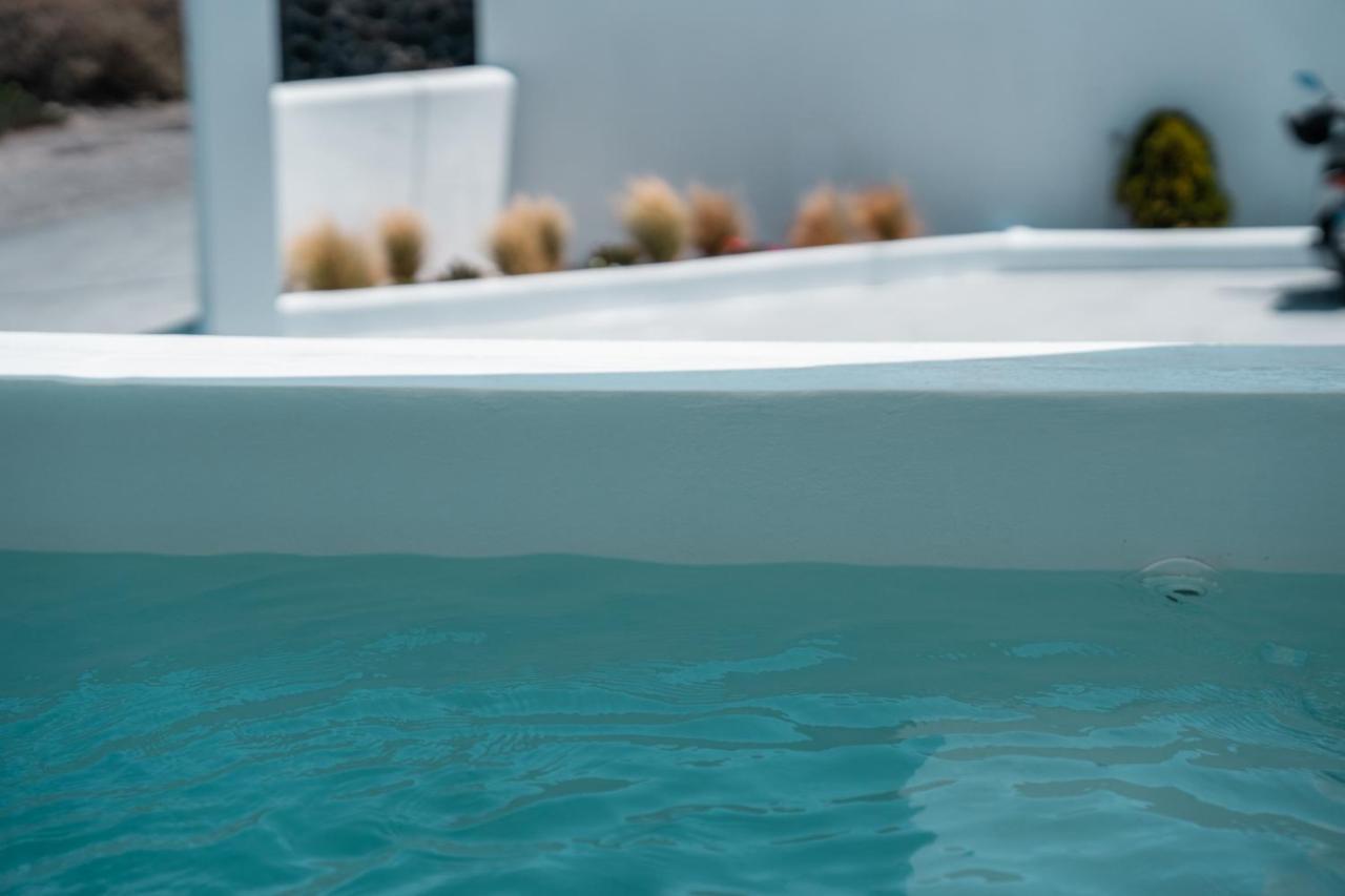 Leon Luxury Suites Imerovigli  Exterior photo