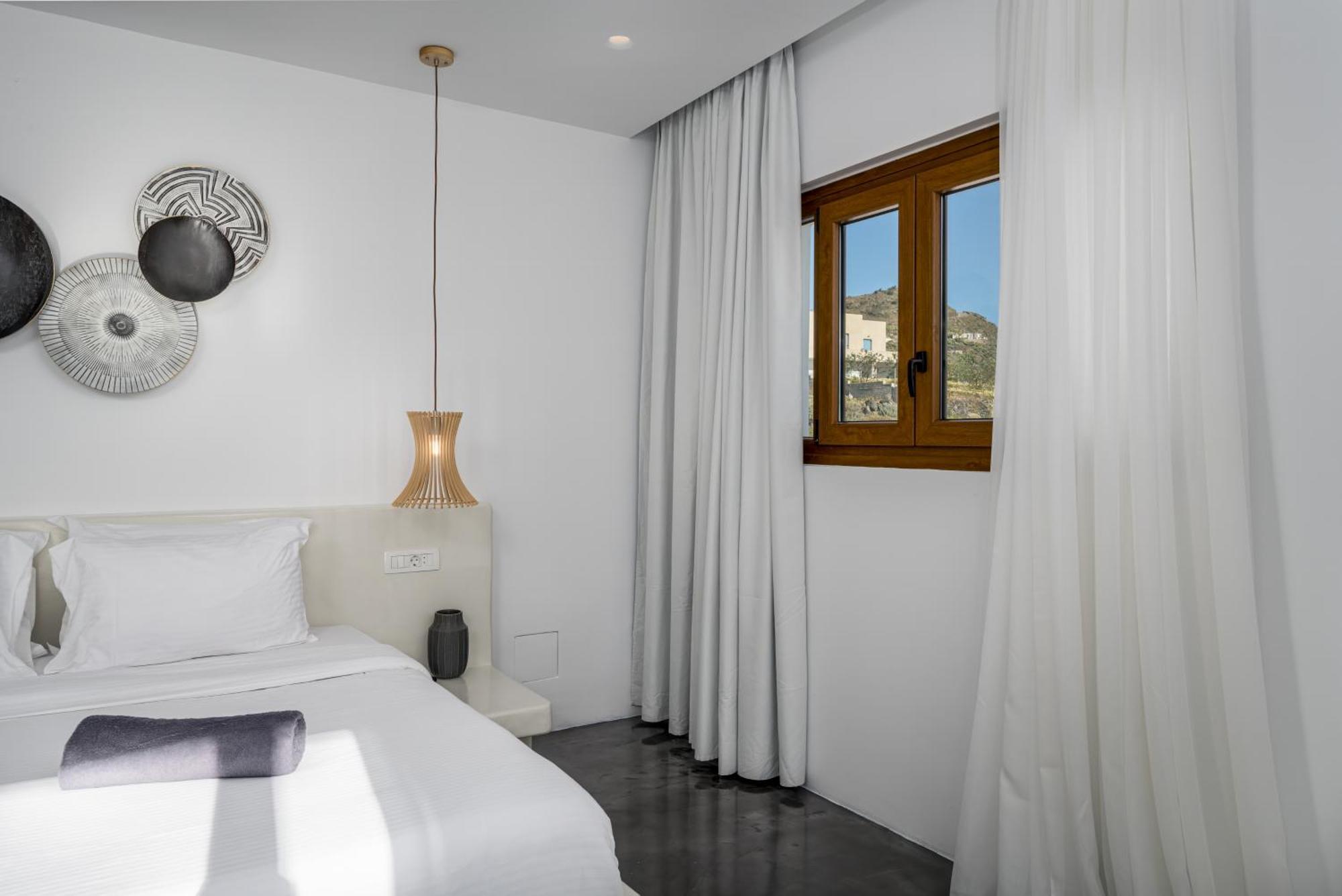 Leon Luxury Suites Imerovigli  Exterior photo