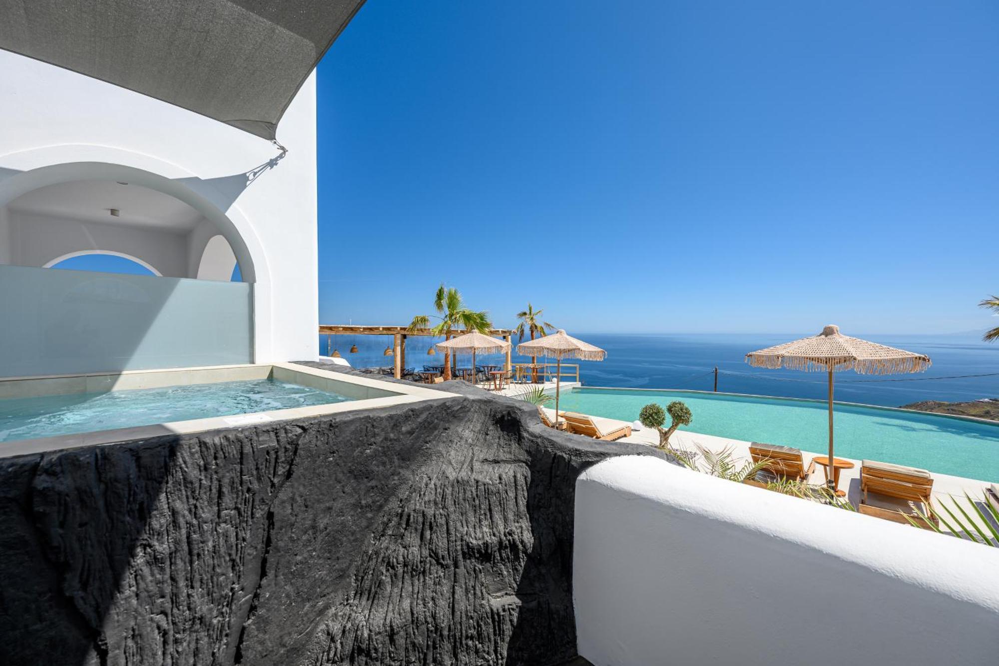 Leon Luxury Suites Imerovigli  Exterior photo